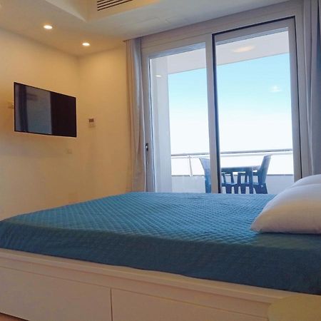 Le Conchiglie Aparthotel Porto Torres Exterior photo