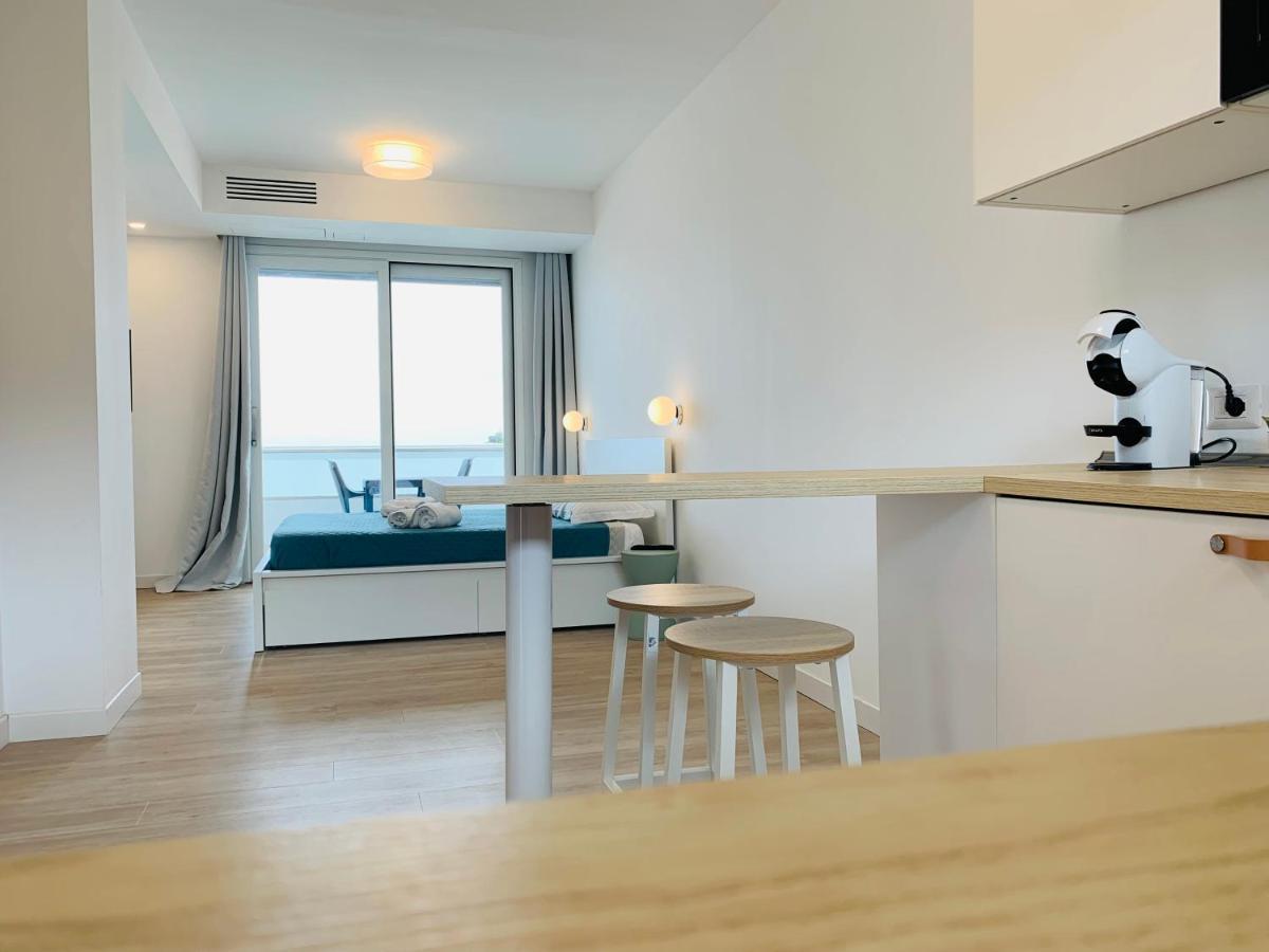 Le Conchiglie Aparthotel Porto Torres Exterior photo